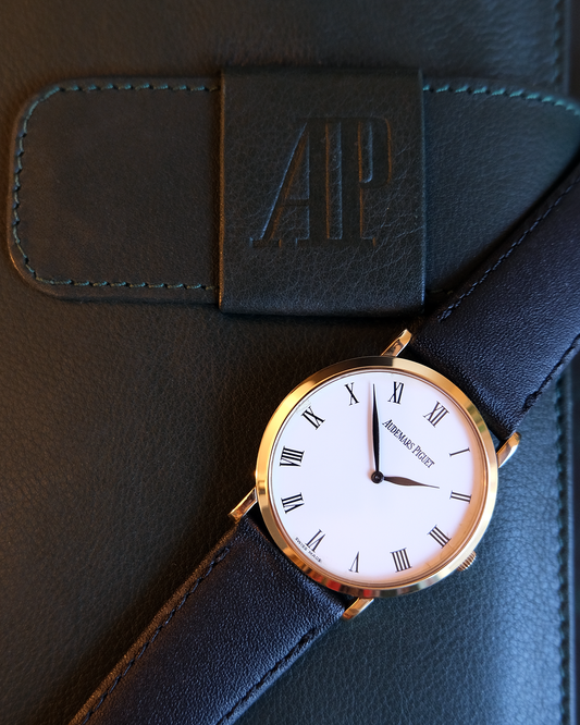 Ultra Thin 18K Yellow Gold Manual Wind